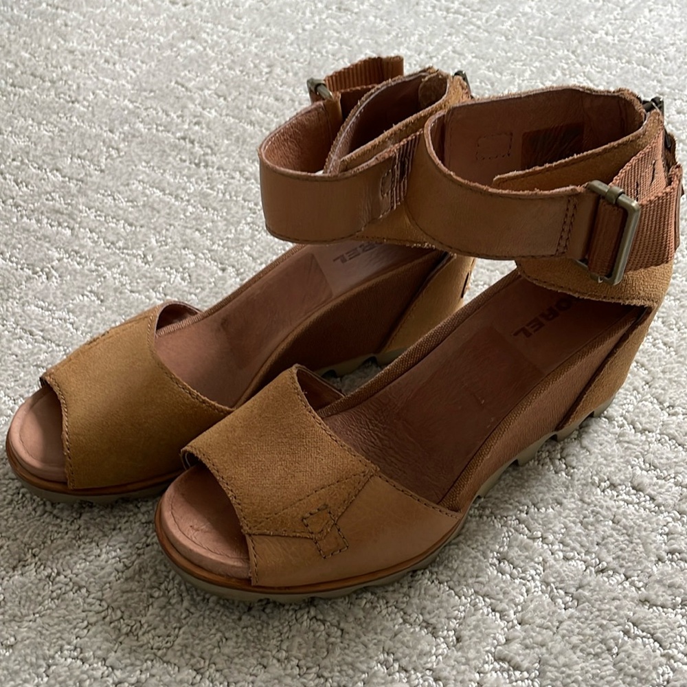 Sorel Joanie ll Ankle Strap Wedges